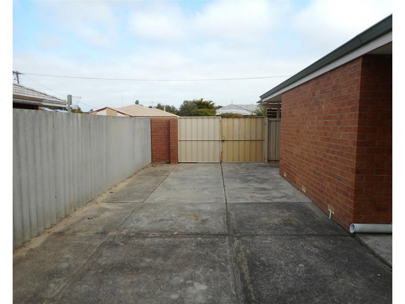 10 Markaling Close, Hillman WA 6168