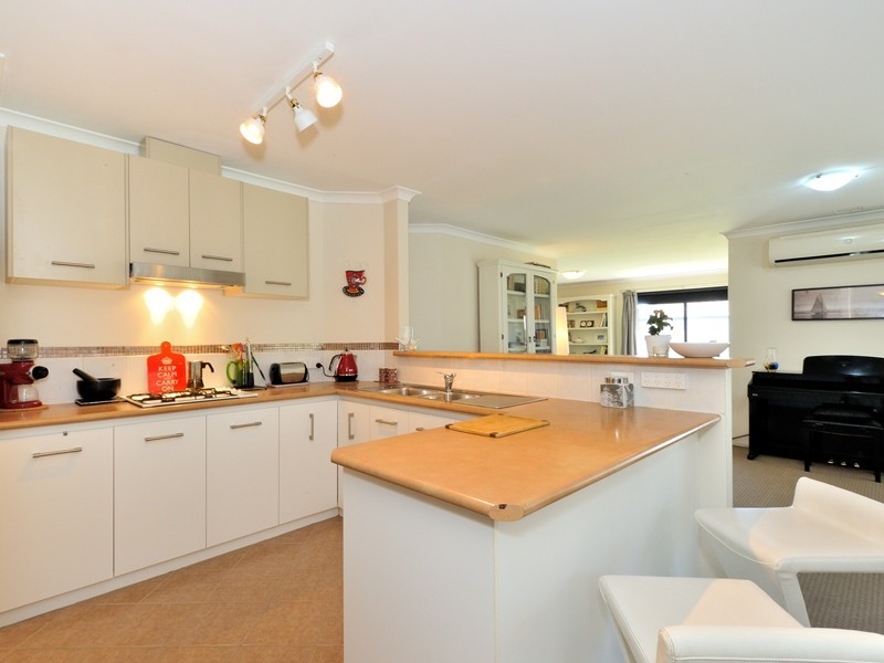 3 Volcans Mews, Port Kennedy WA 6172