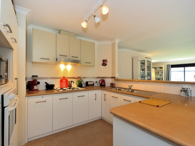 3 Volcans Mews, Port Kennedy WA 6172