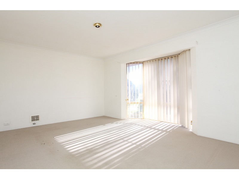 12 St Andrews Loop, Cooloongup WA 6168