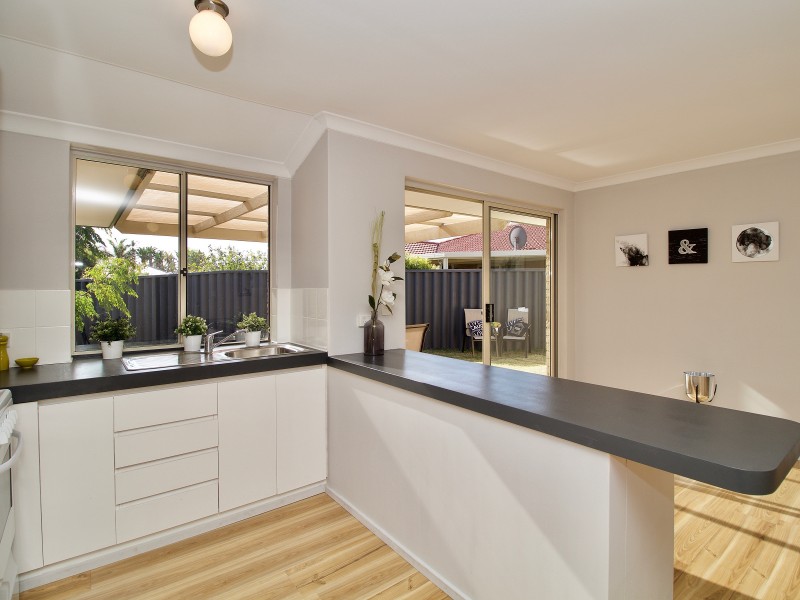 1 Santa Monica Drive, Waikiki WA 6169