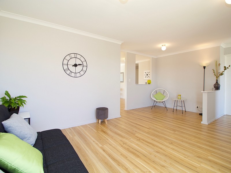 1 Santa Monica Drive, Waikiki WA 6169