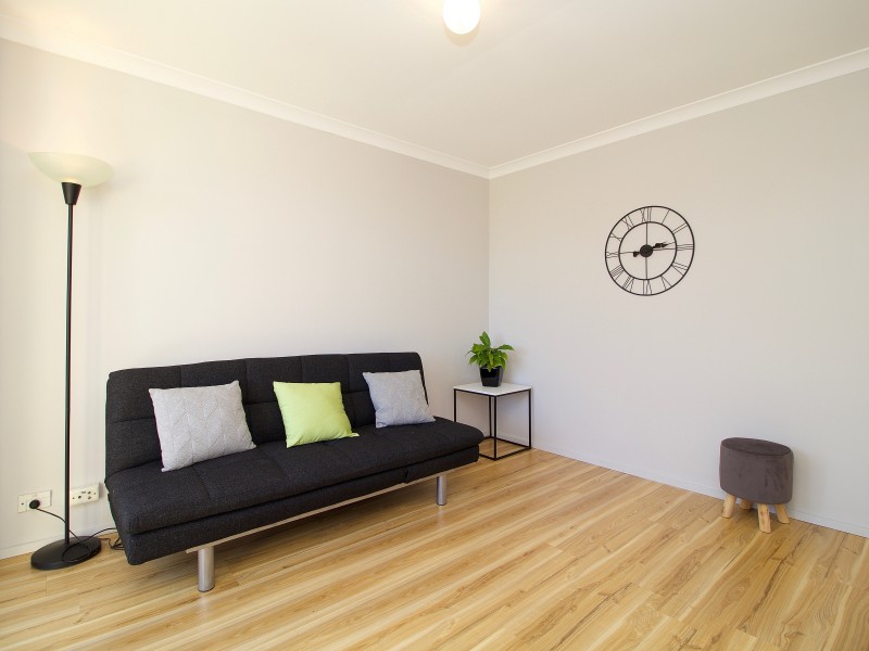 1 Santa Monica Drive, Waikiki WA 6169