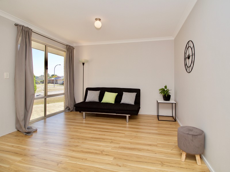 1 Santa Monica Drive, Waikiki WA 6169