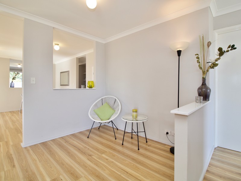 1 Santa Monica Drive, Waikiki WA 6169