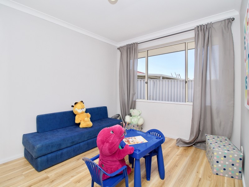 1 Santa Monica Drive, Waikiki WA 6169