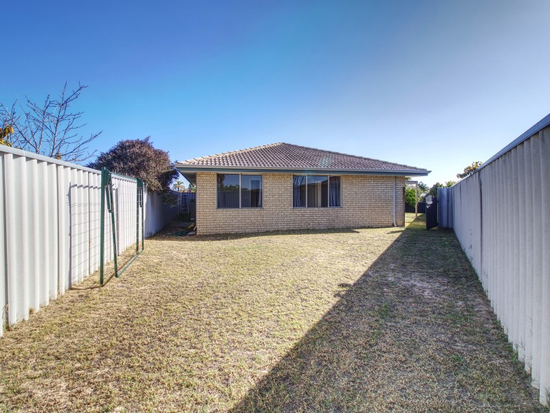 1 Santa Monica Drive, Waikiki WA 6169