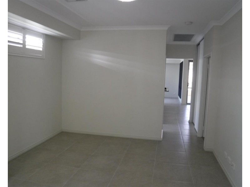 1D Radford Place, Safety Bay WA 6169