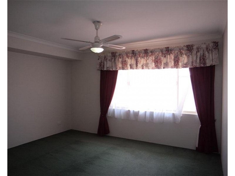 16 Galway Gardens, Warnbro WA 6169