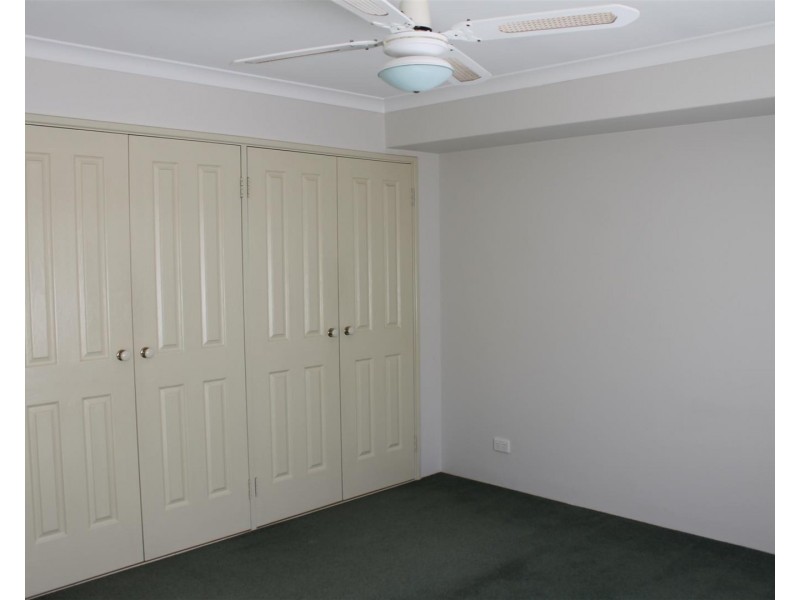 16 Galway Gardens, Warnbro WA 6169