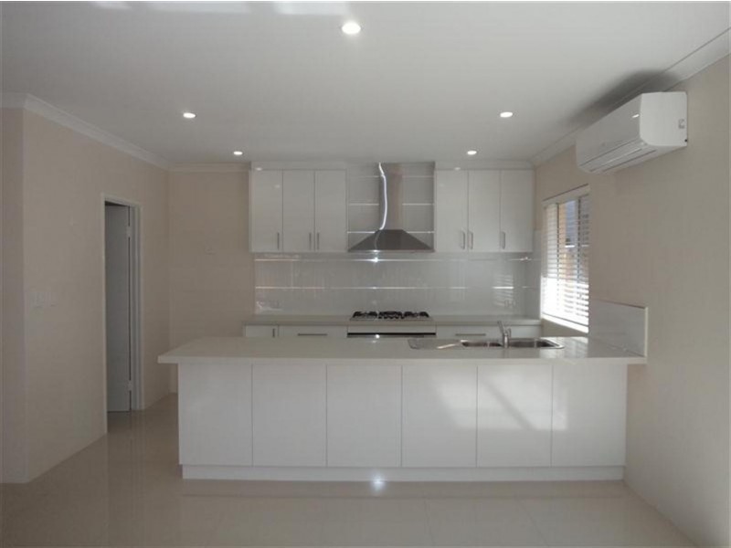 50A Saw Avenue, Rockingham WA 6168