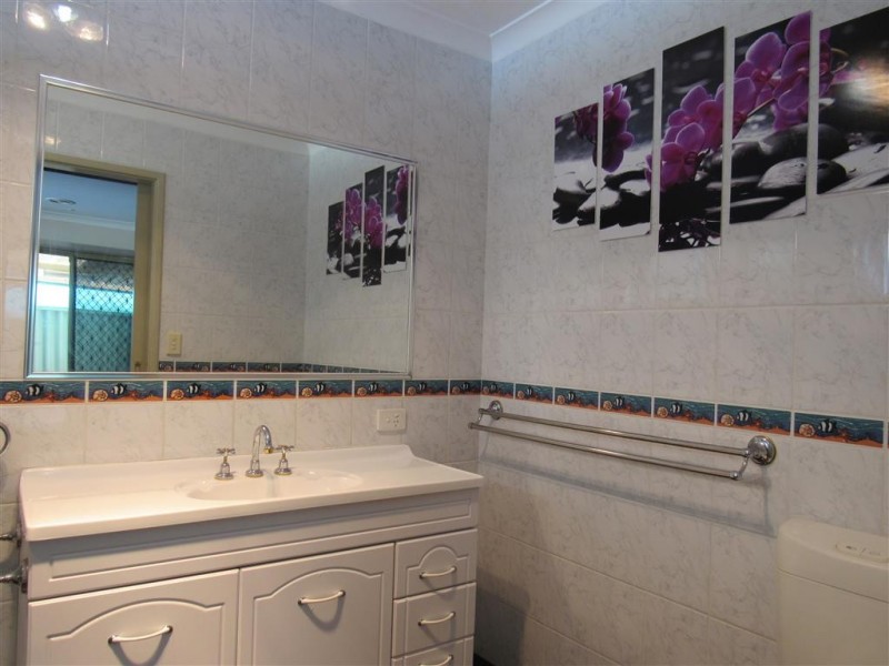 3 Java Place, Waikiki WA 6169