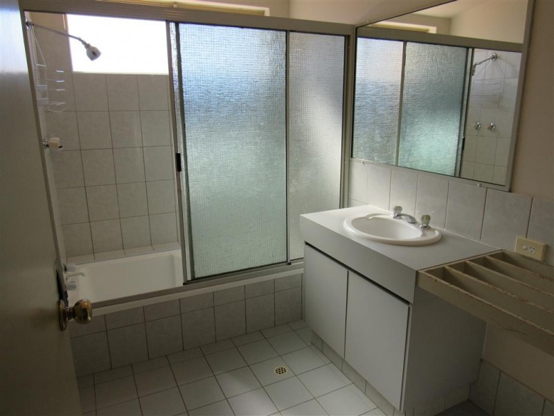 3 Java Place, Waikiki WA 6169