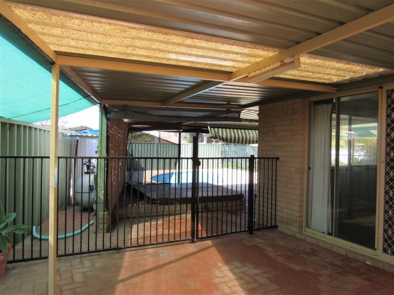 3 Java Place, Waikiki WA 6169