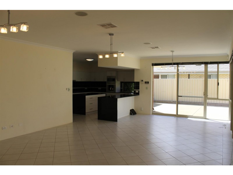 30 Minchin Turn, Baldivis WA 6171