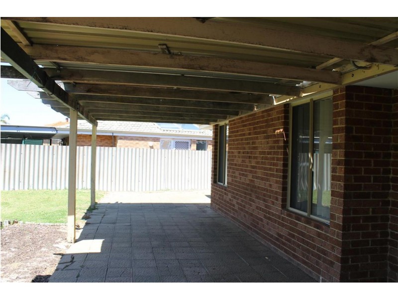 21 Lynda Crescent, Cooloongup WA 6168