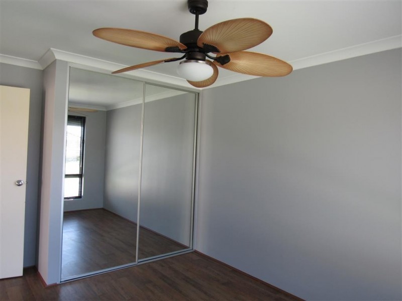 39 Coffs Bend, Secret Harbour WA 6173