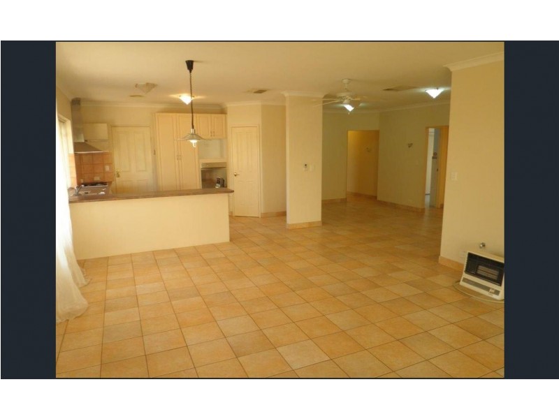 57 Teraglin Way, Warnbro WA 6169