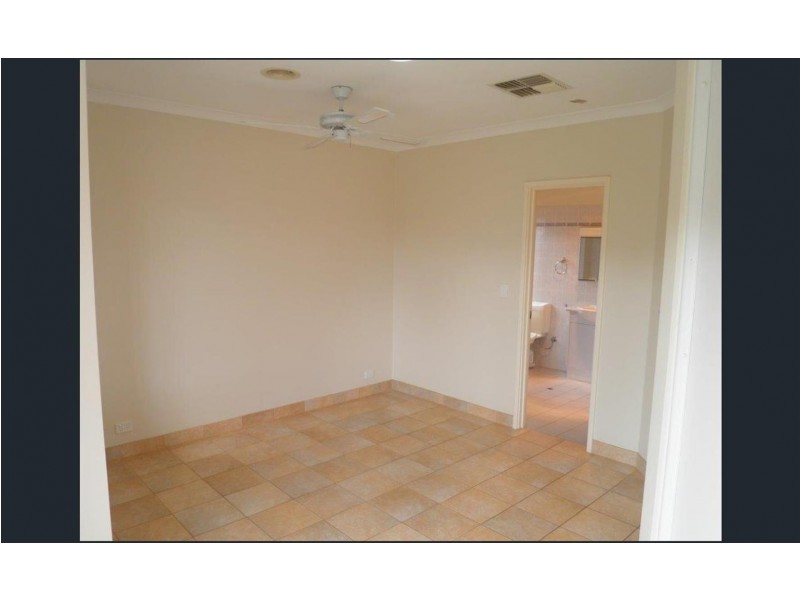 57 Teraglin Way, Warnbro WA 6169