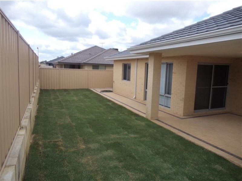 19 Baroness Road, Baldivis WA 6171