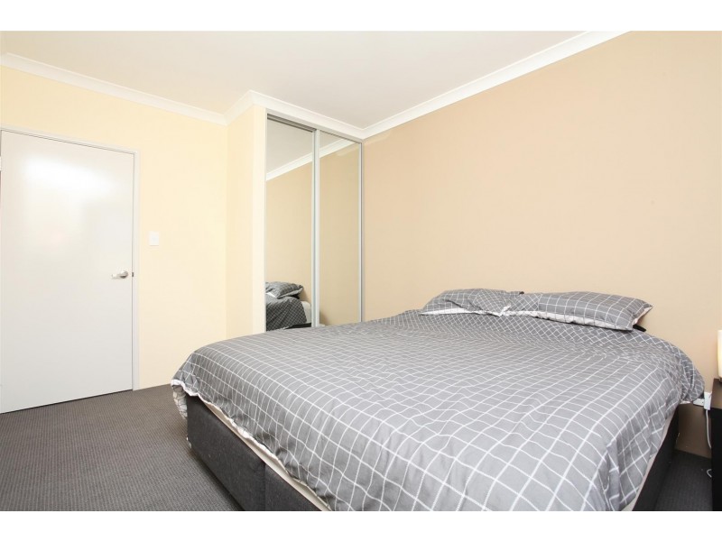 48 Lavinia Crescent, Secret Harbour WA 6173