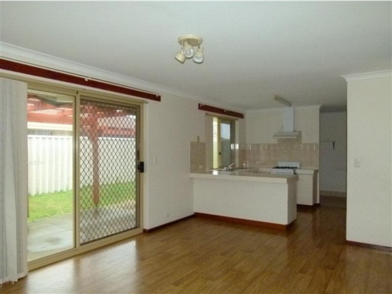 10 Anchor Place, Safety Bay WA 6169