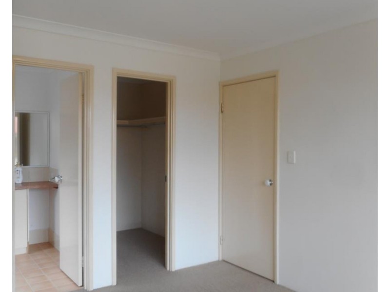 30 Montilla Crescent, Port Kennedy WA 6172