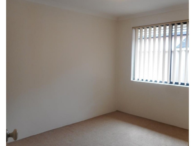 30 Montilla Crescent, Port Kennedy WA 6172