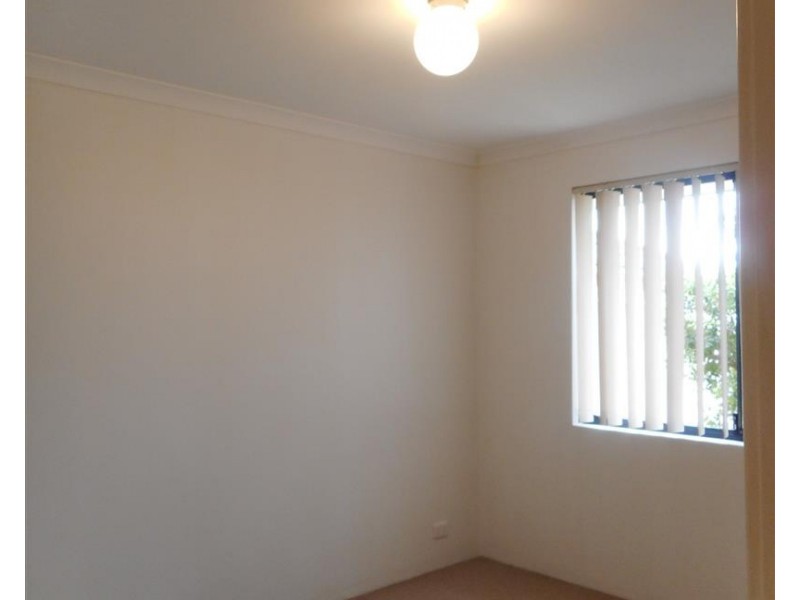 30 Montilla Crescent, Port Kennedy WA 6172