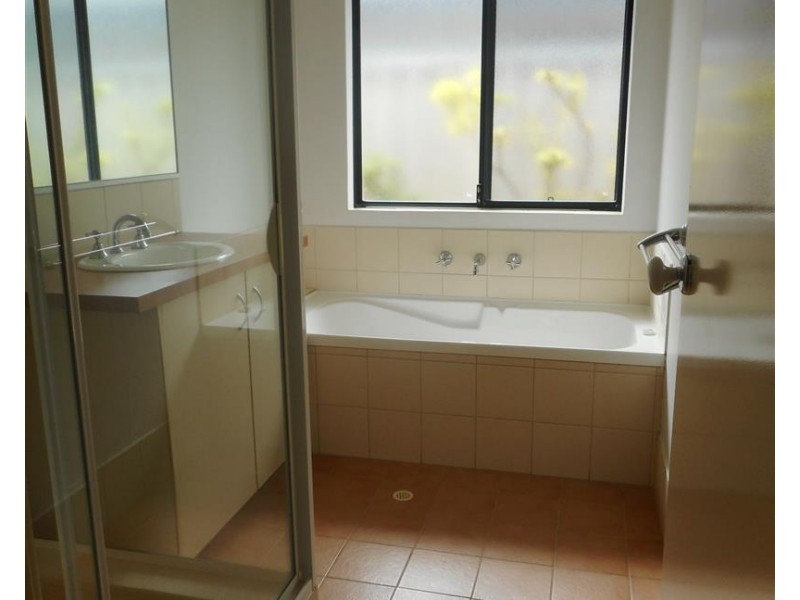 30 Montilla Crescent, Port Kennedy WA 6172