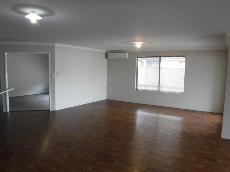 4 Lastovo Lane, Secret Harbour WA 6173