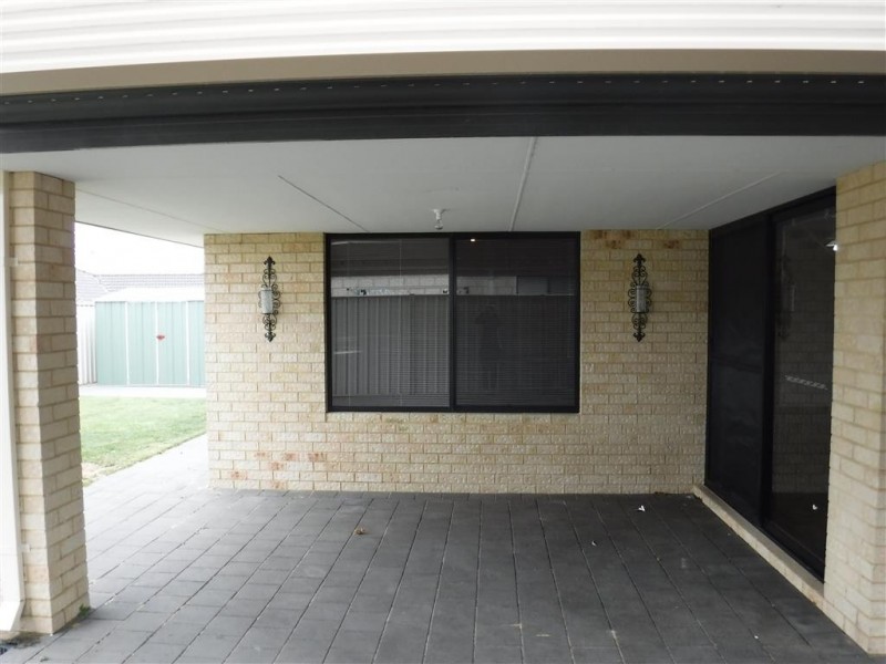 4 Lastovo Lane, Secret Harbour WA 6173