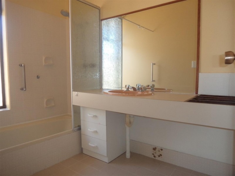 25A Goongarrie Drive, Waikiki WA 6169