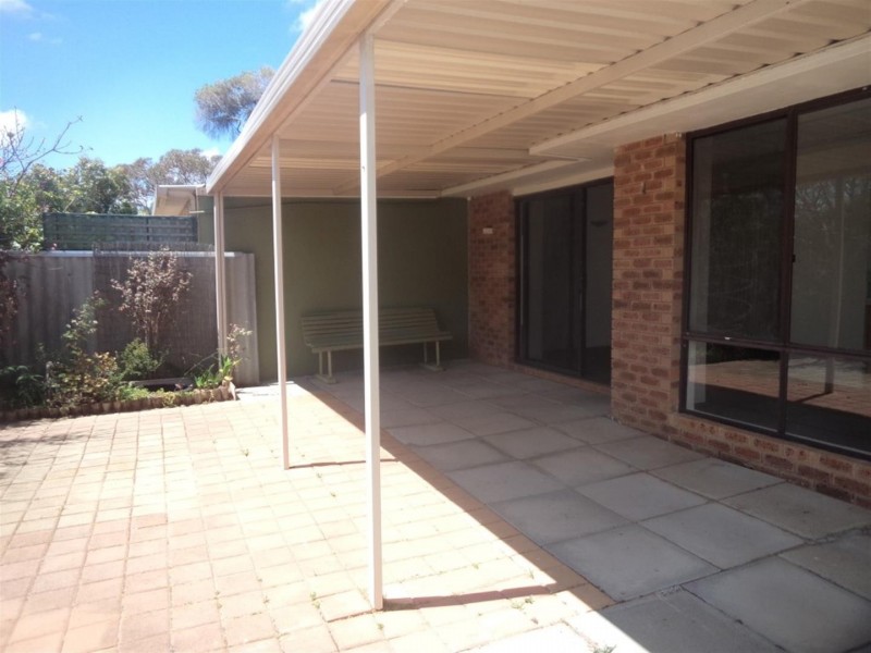 25A Goongarrie Drive, Waikiki WA 6169