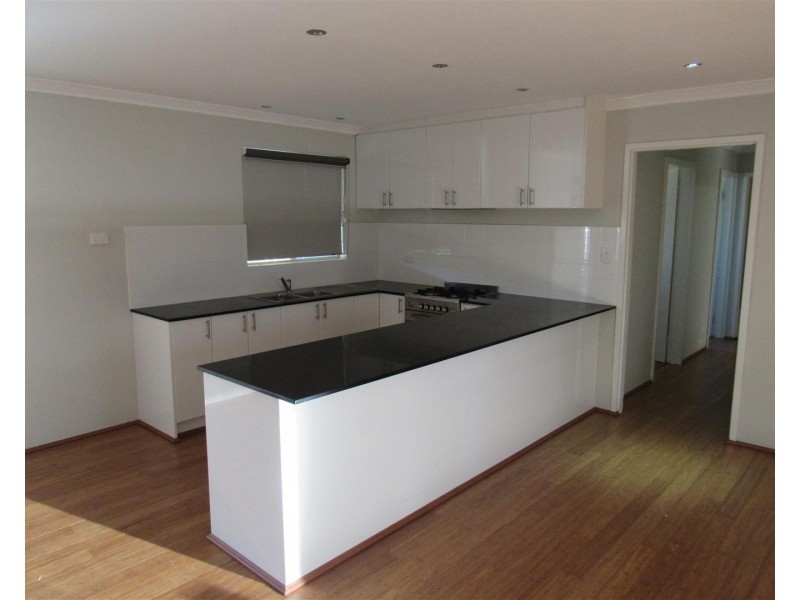 43 Fawdon Street, Safety Bay WA 6169