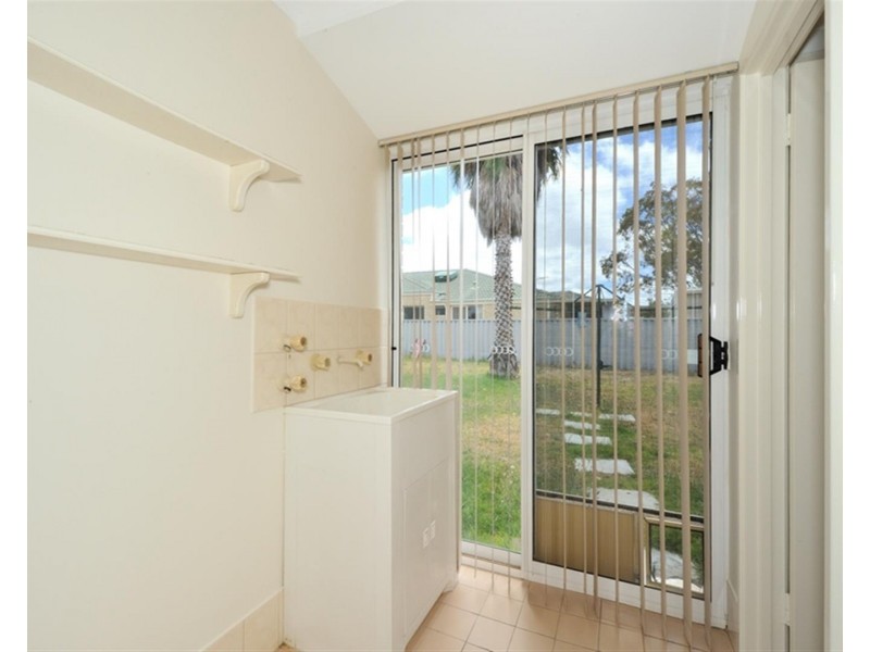 3  Palm Drive, Warnbro WA 6169