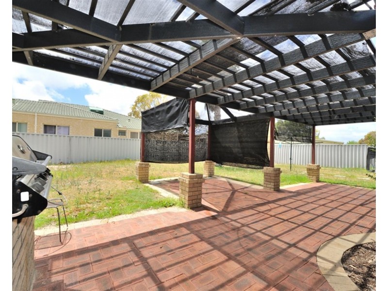 3  Palm Drive, Warnbro WA 6169
