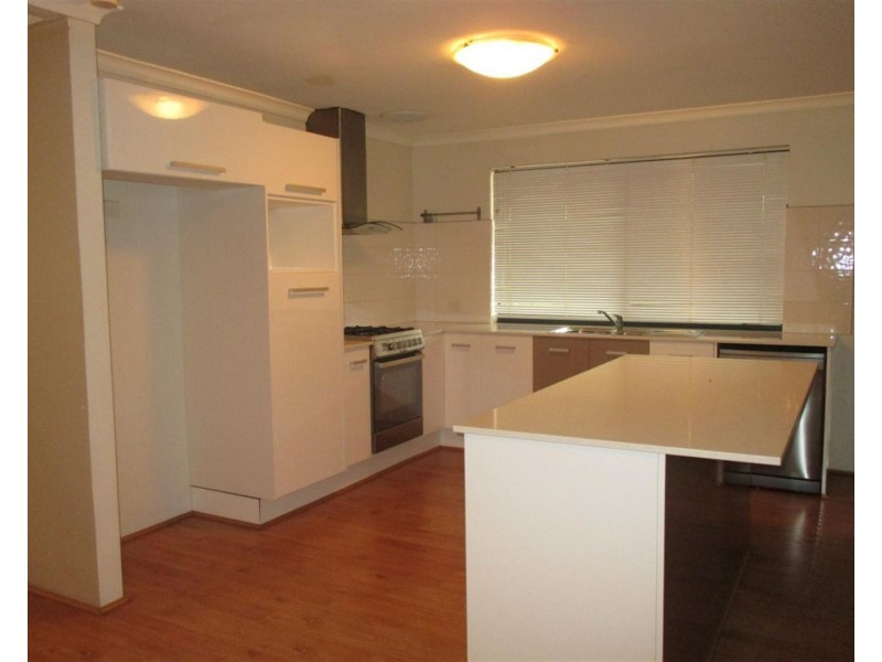 48 Grand Ocean Boulevard, Port Kennedy WA 6172