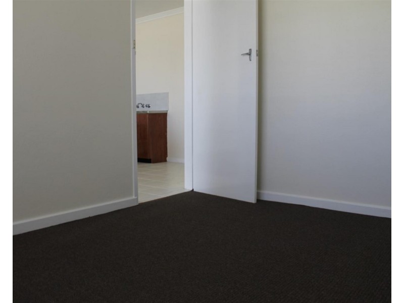 6/4 Afon Avenue, Shoalwater WA 6169