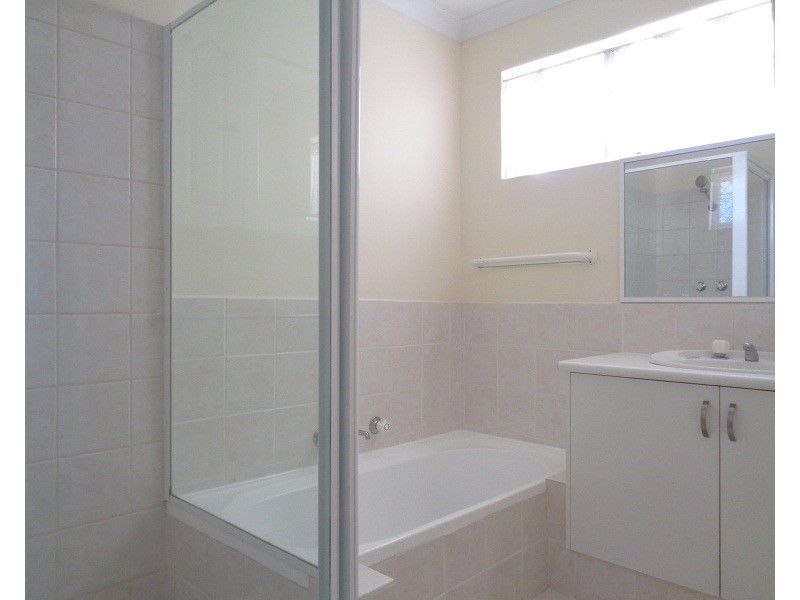 8/53 Chelmsford Avenue, Port Kennedy WA 6172