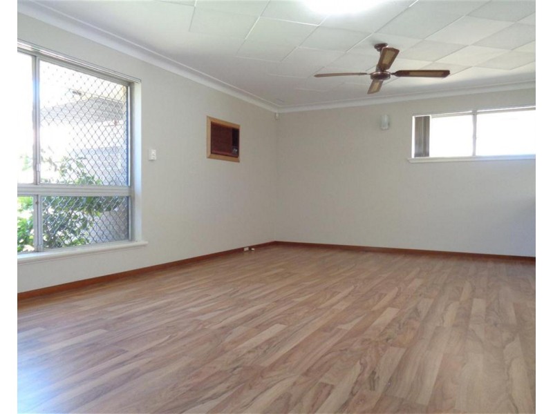 53 Malibu Road, Safety Bay WA 6169