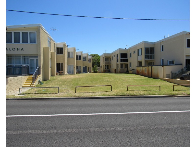 4/166 Arcadia Drive, Shoalwater WA 6169