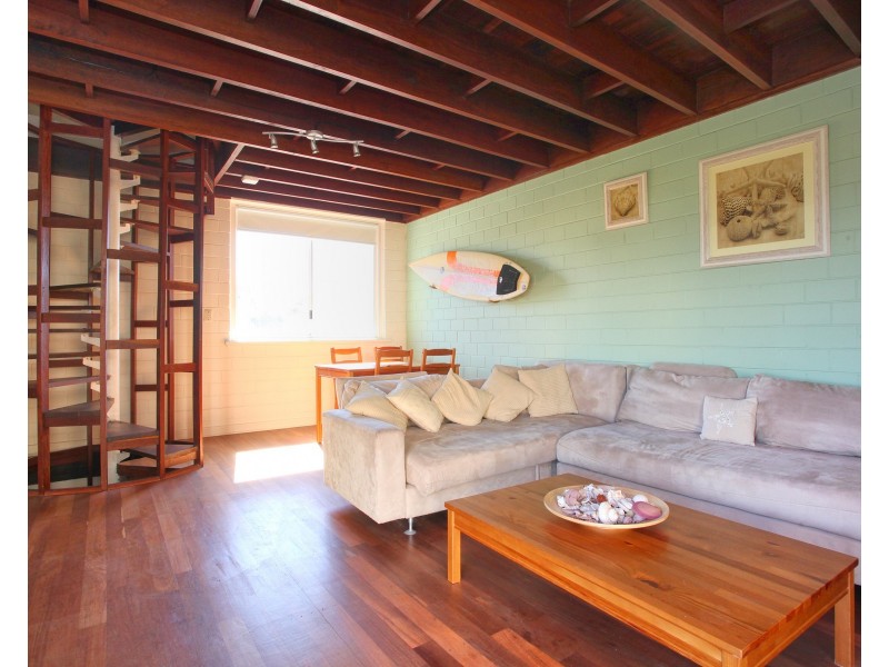 4/166 Arcadia Drive, Shoalwater WA 6169