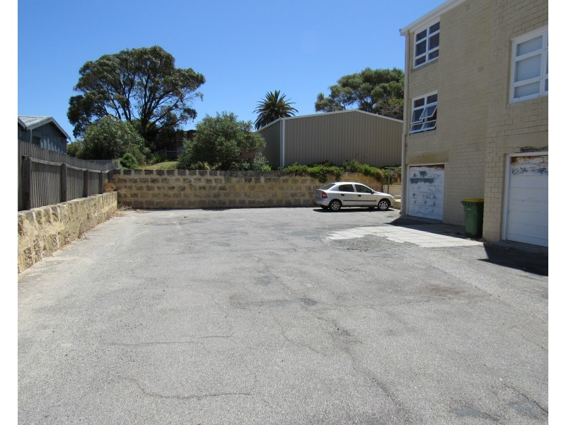 4/166 Arcadia Drive, Shoalwater WA 6169