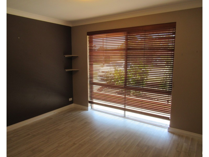 17 Stainer Avenue, Rockingham WA 6168