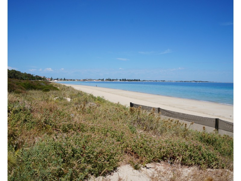 9/3 Alexandra Street, Rockingham WA 6168