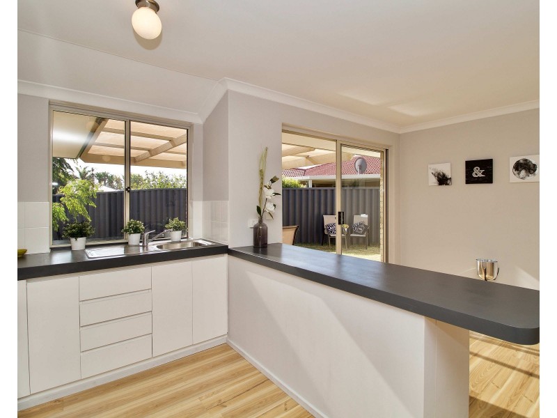 1 Santa Monica Drive, Waikiki WA 6169