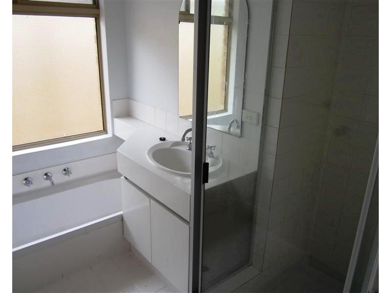 8 Skye Close, Warnbro WA 6169