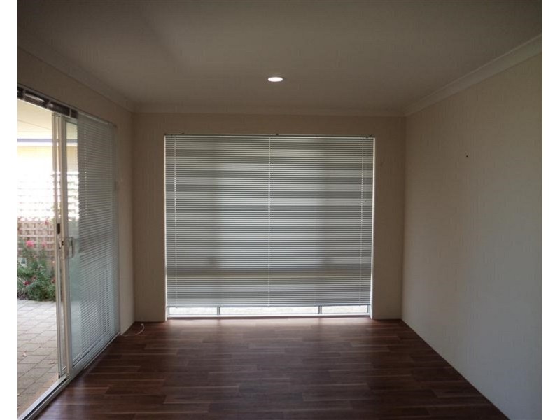 30 Kalli Street, Golden Bay WA 6174