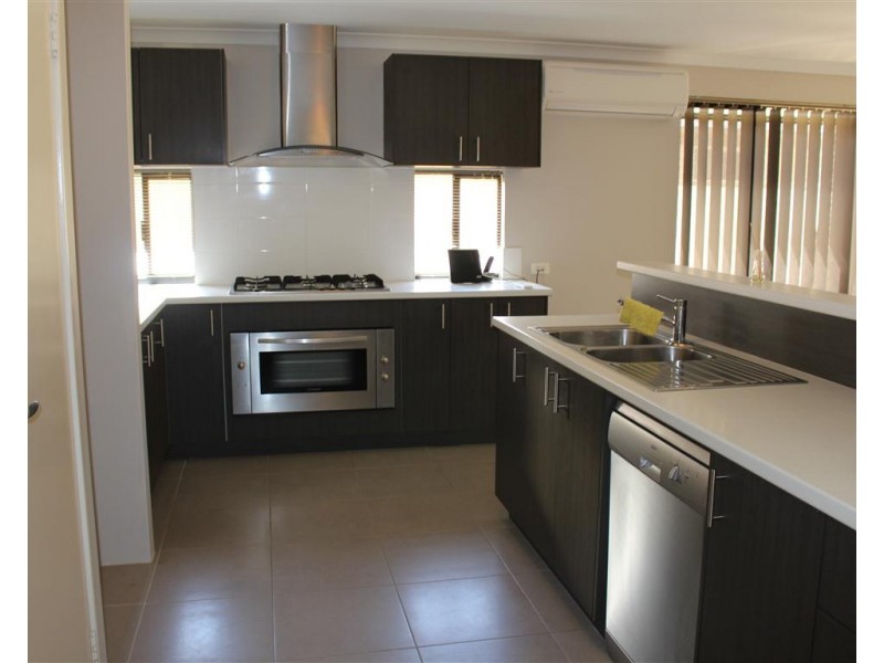 42 Clarkshill Road, Secret Harbour WA 6173